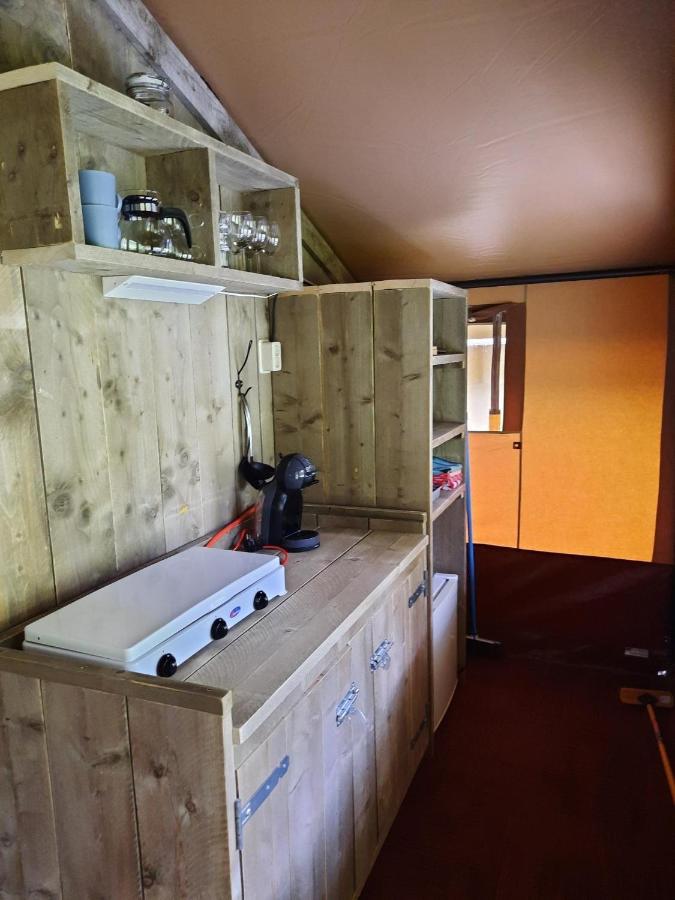 Safaritent Sarek, Wolvenspoor 10 Vledder Екстериор снимка